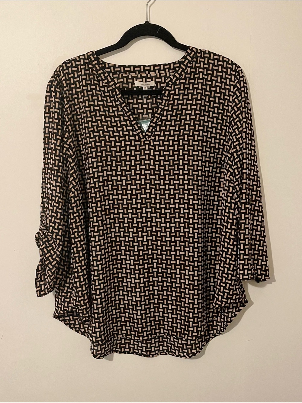 Maurice’s Tan Black Geometric Print Long Sleeve Blouse Top Shirt Size 1X New